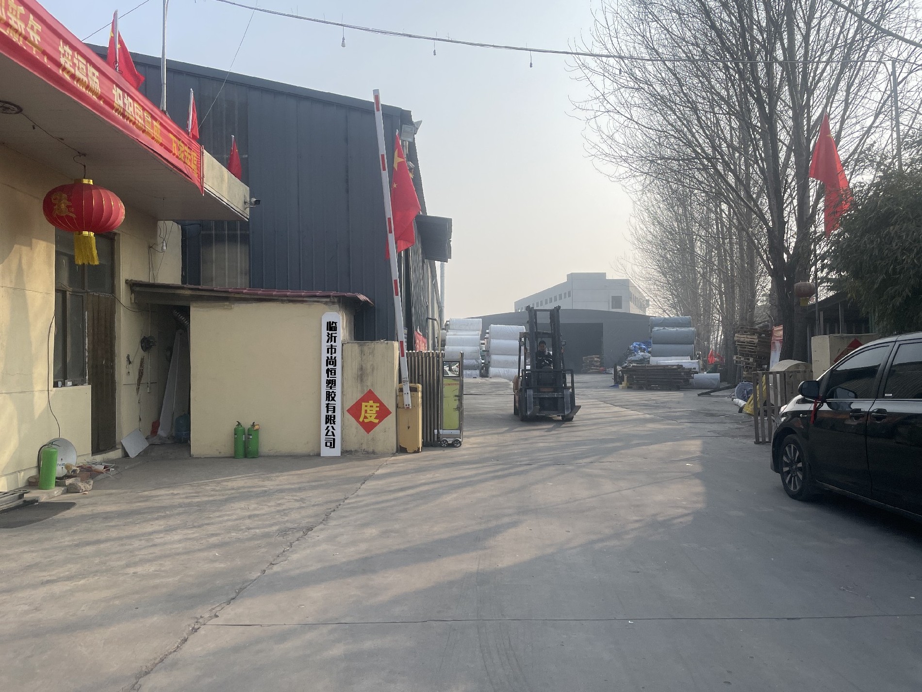 篷布專(zhuān)家——臨沂市尚恒塑膠有限公司，為您提供高品質(zhì)篷布解決方案